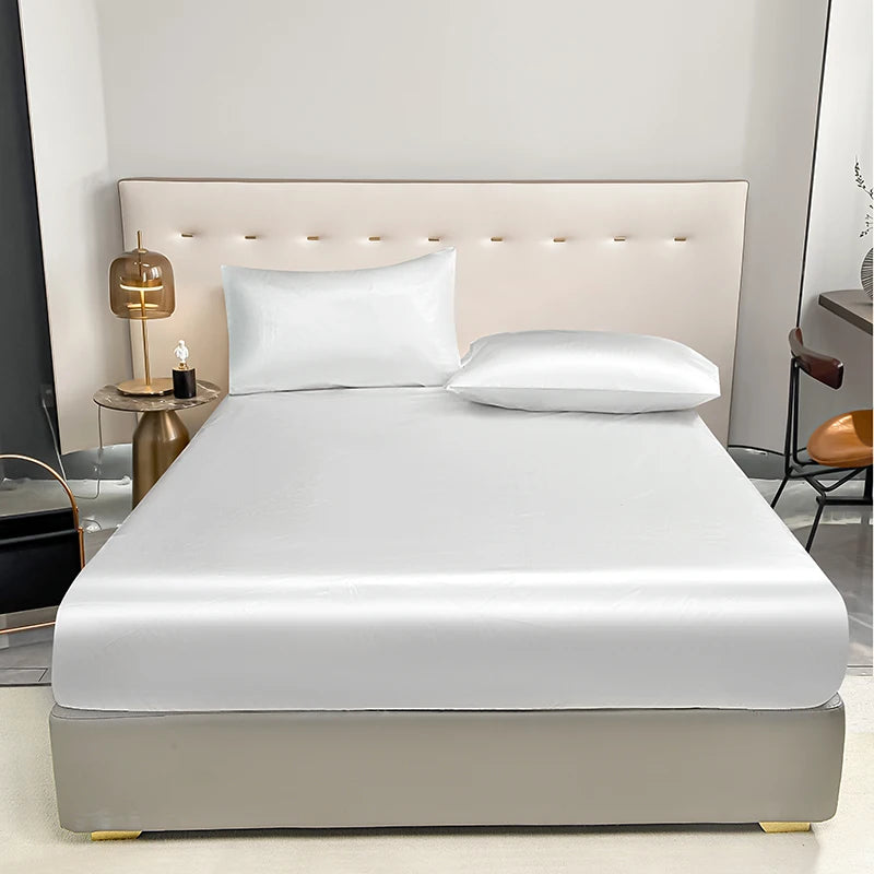 Waterproof Elastic Fitted Bed Sheet – Black/Gold/White