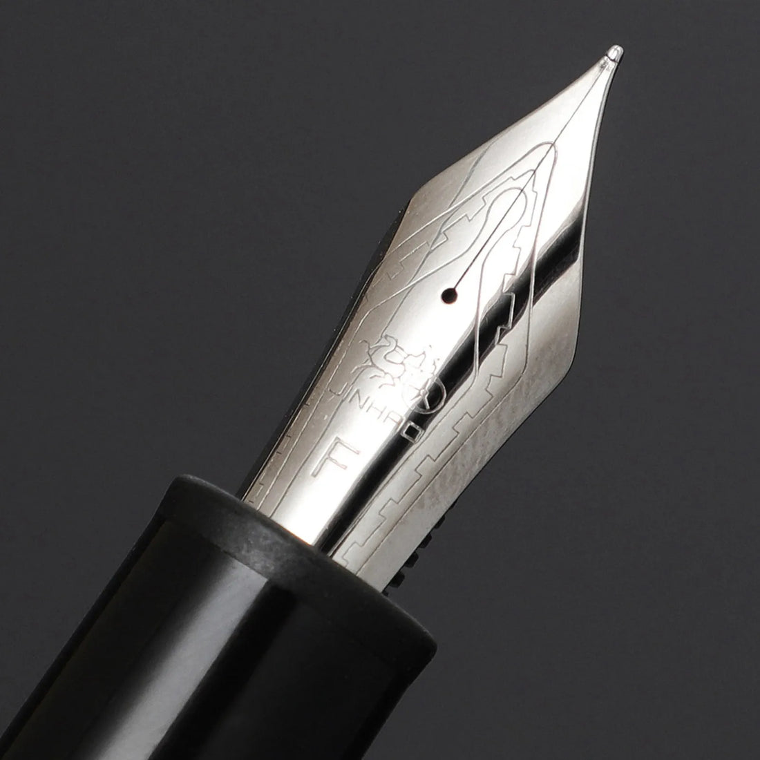 JinHao X159 Black Acrylic Fountain Pen – Fine Nib 0.5mm with Metal Clip