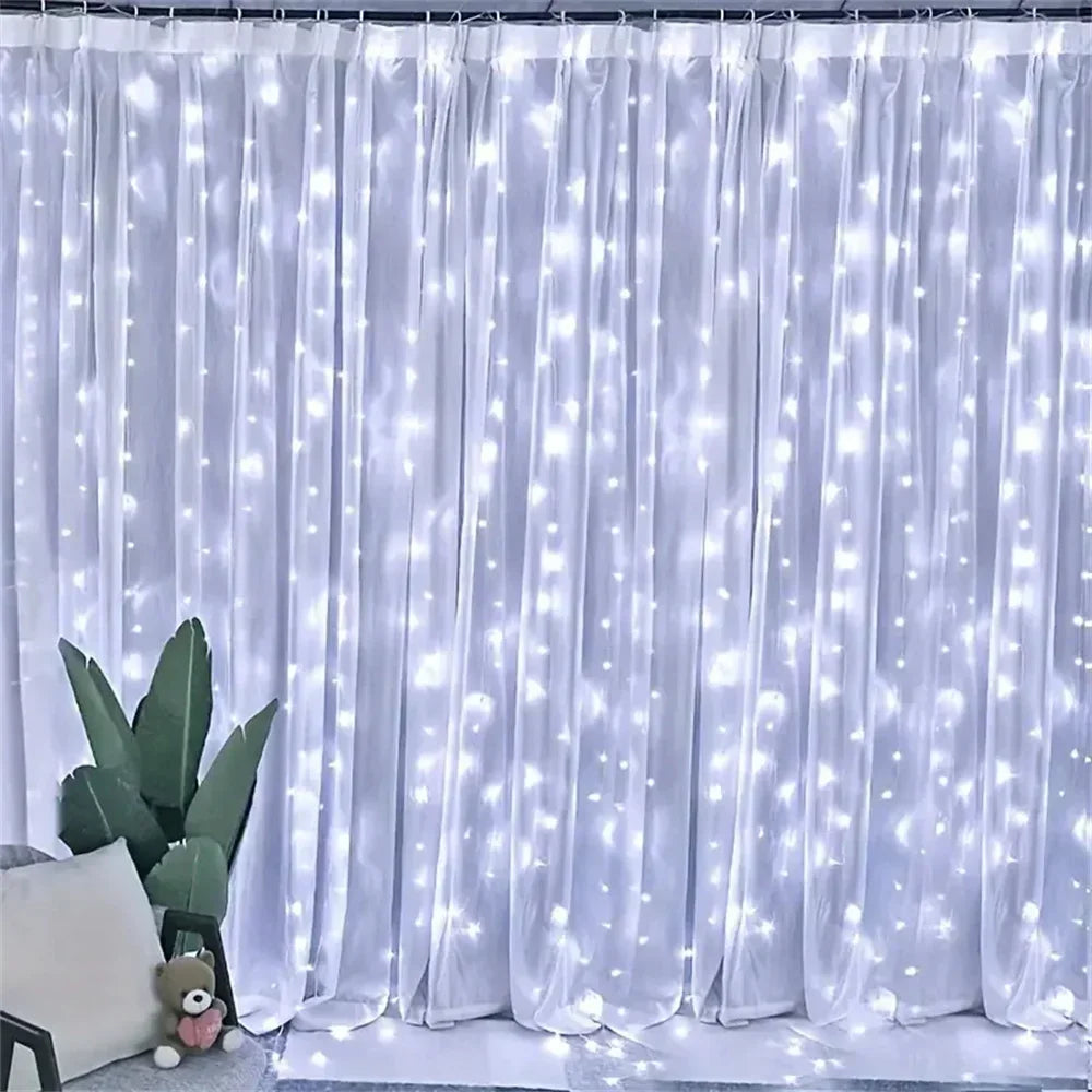 6M LED Fairy String Lights – USB Curtain Lights with 8 Modes for Outdoor & Holiday Decor