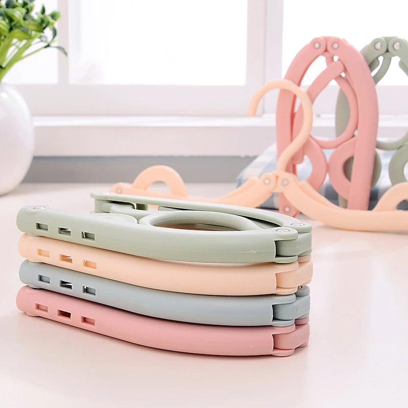 Foldable Travel Clothes Hanger – Portable Multi-Functional Rack (5/10pcs)