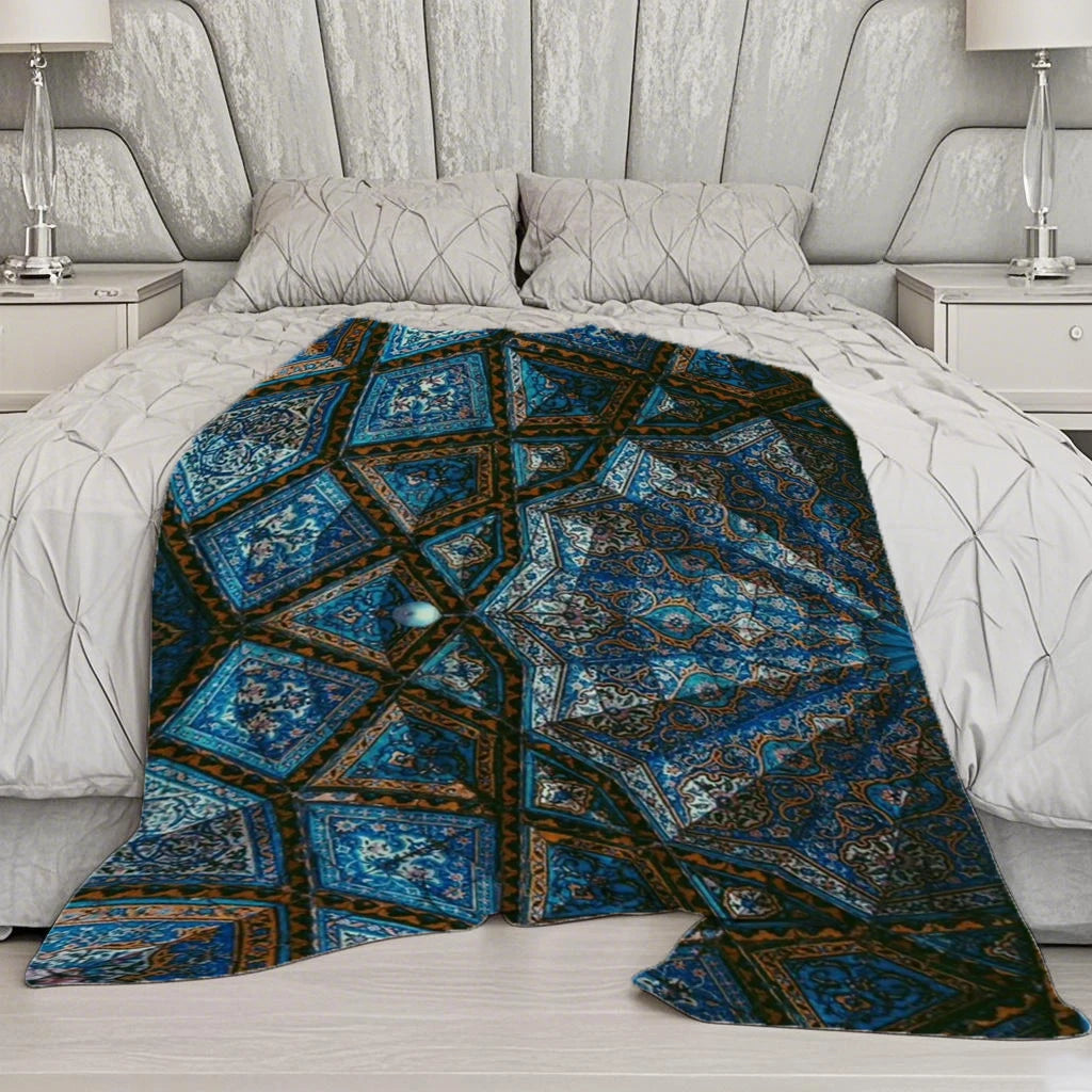 Exotic Pattern Microfiber Flannel Blanket – Soft & Cozy Throw